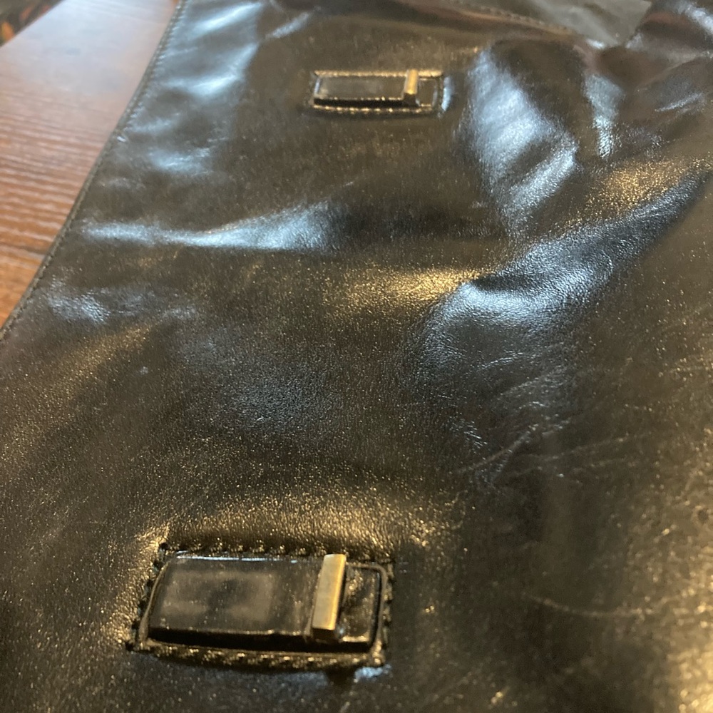 Hugo Boss Black Leather briefcase/laptop bag - Picture 9 of 10